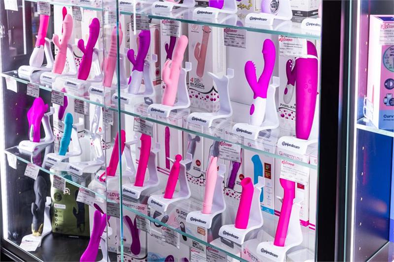 Curated 2026 sex shop guide featuring premium body-safe toys and discrete shipping options